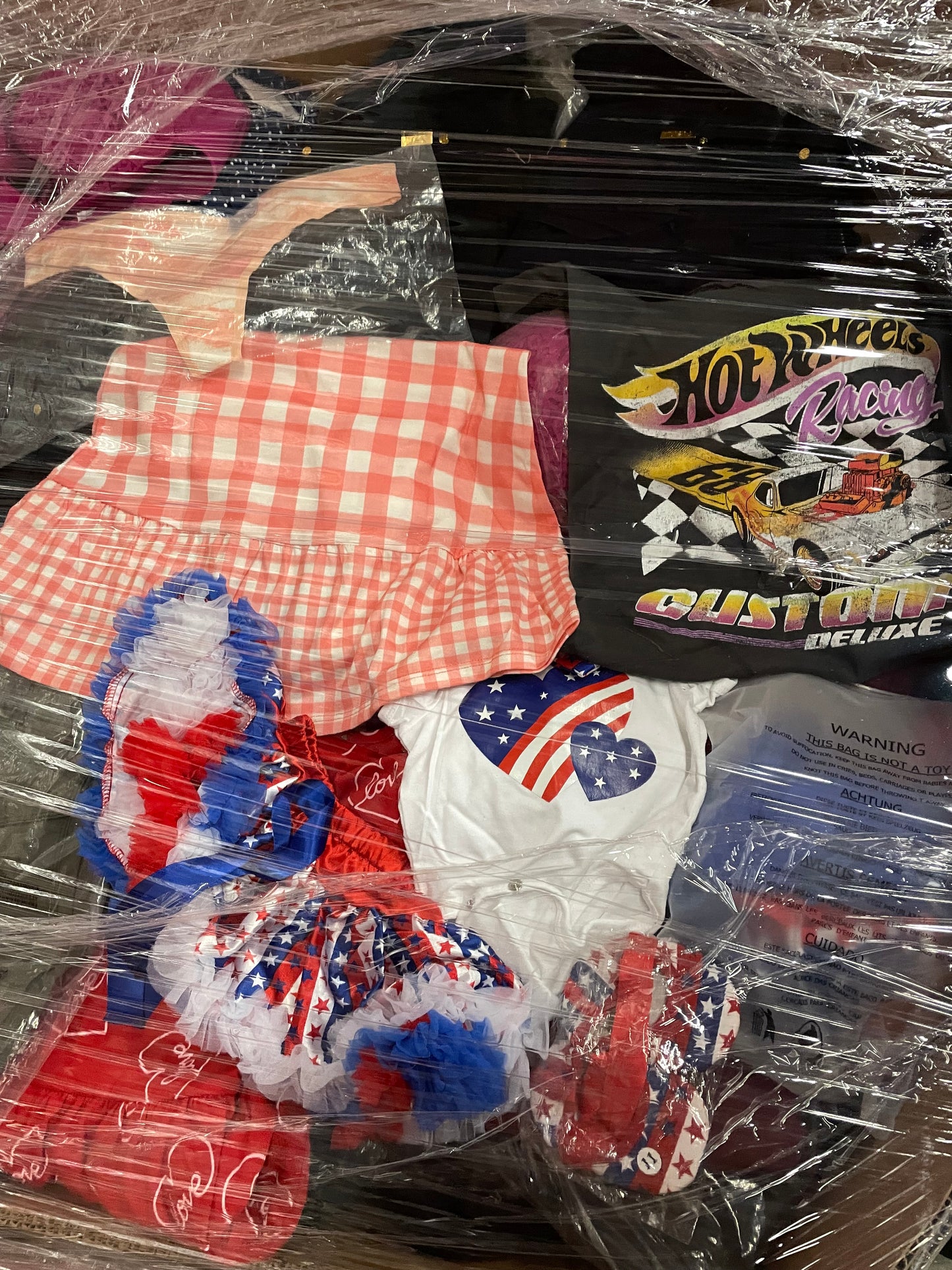 LOT #24 Wholesale Pallet of BRAND NEW Clothing! Mostly Womens/Adult (Retail Over $3000+)) Pickup Only!