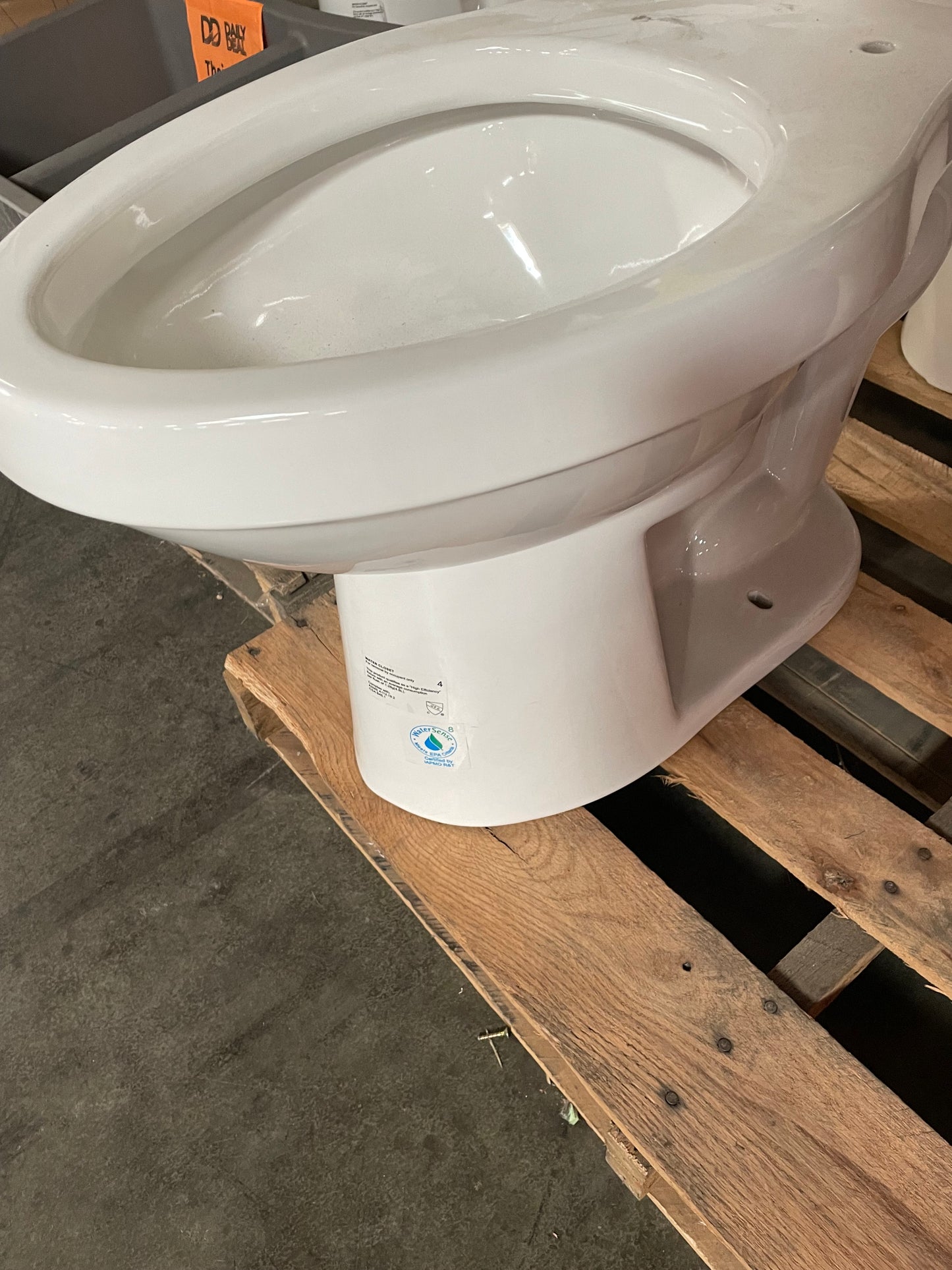 LOT #37 Toilet Bowls Signature Hardware Bradenton Elongated White (Quantity 8. Retail $1600) PICKUP ONLY!